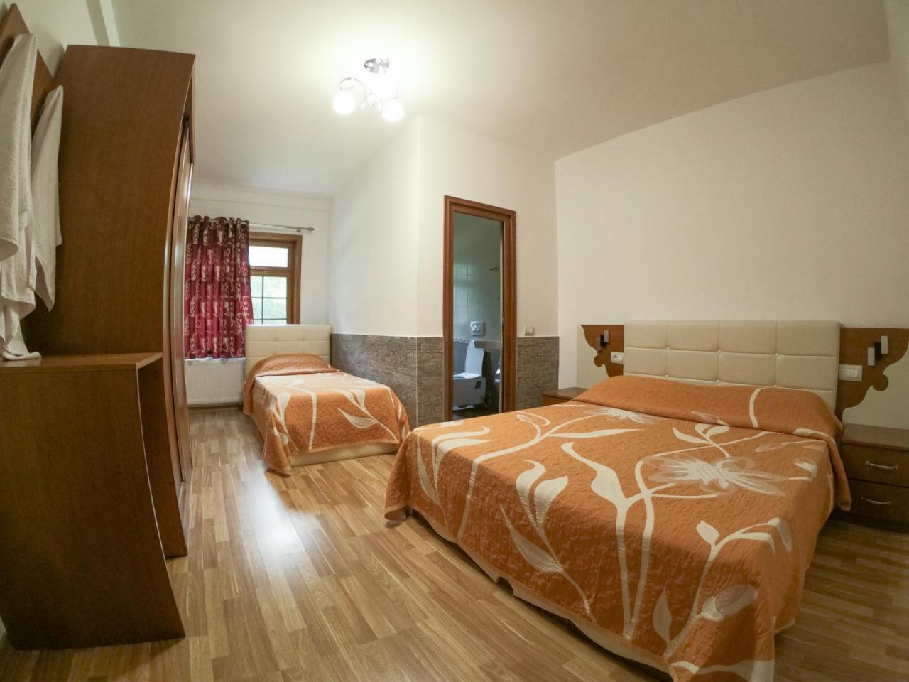 Hotel Fusha E Gjese Valbone Exterior photo
